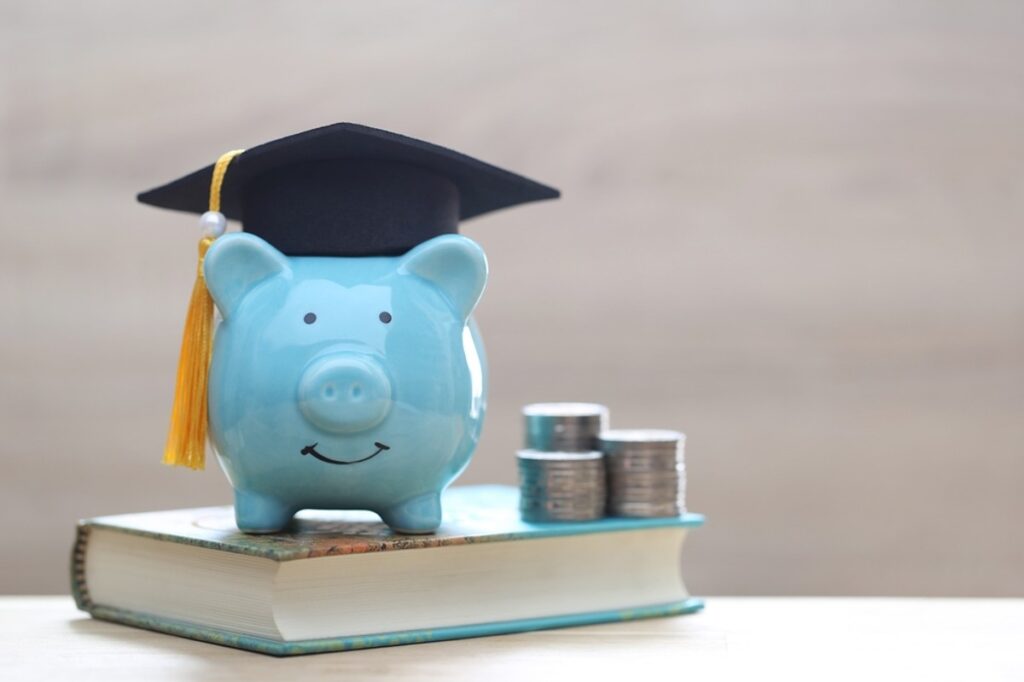 Can I Get Student Loans Before School Starts? Can I Get Student Loans Before School Starts?